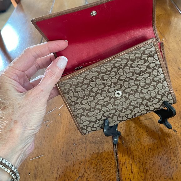 Coach Brown Signature Canvas Small Cardholder Wallet - Picture 5 of 16